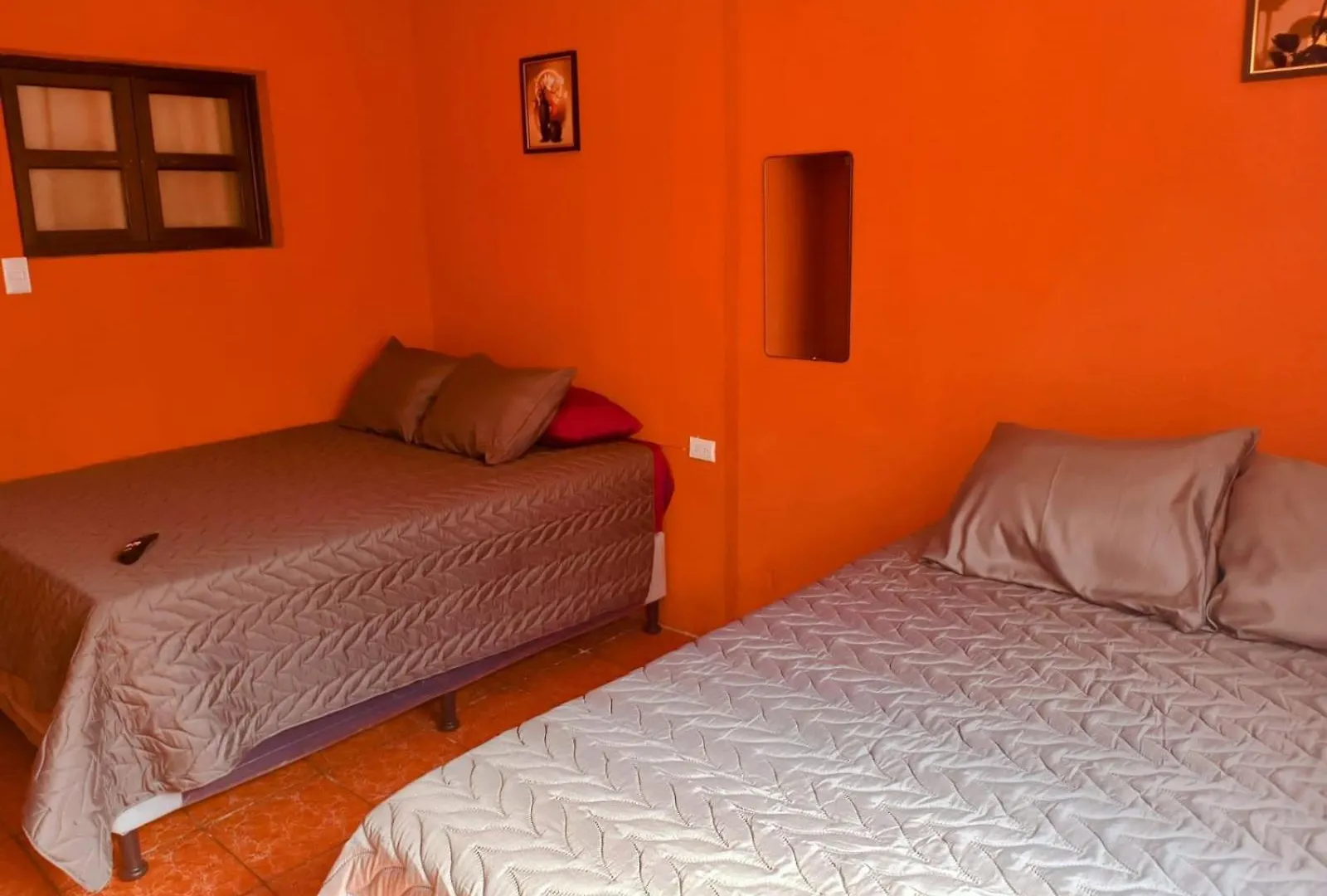 Cristales De Antigua La Calzada Hotel