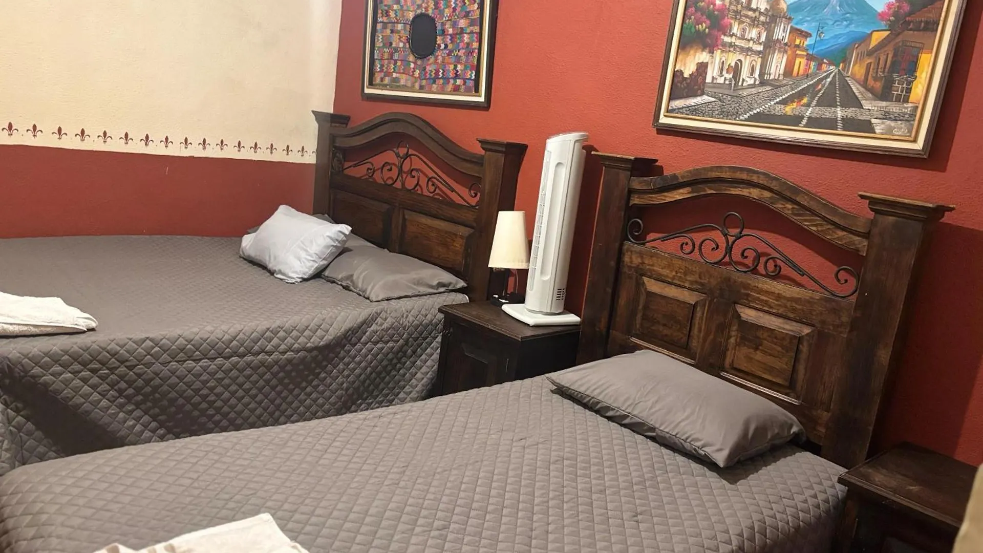 Hotel Cristales De Antigua La Calzada 0*,